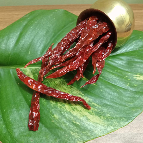 Dry Red Long Chilli (உலர்ந்த நீளமான மிளகாய்)