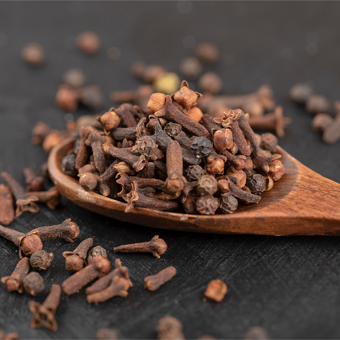Cloves (Lavangam)