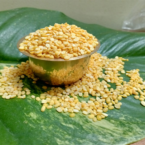 Moong Dhal (பாசிபருப்பு)